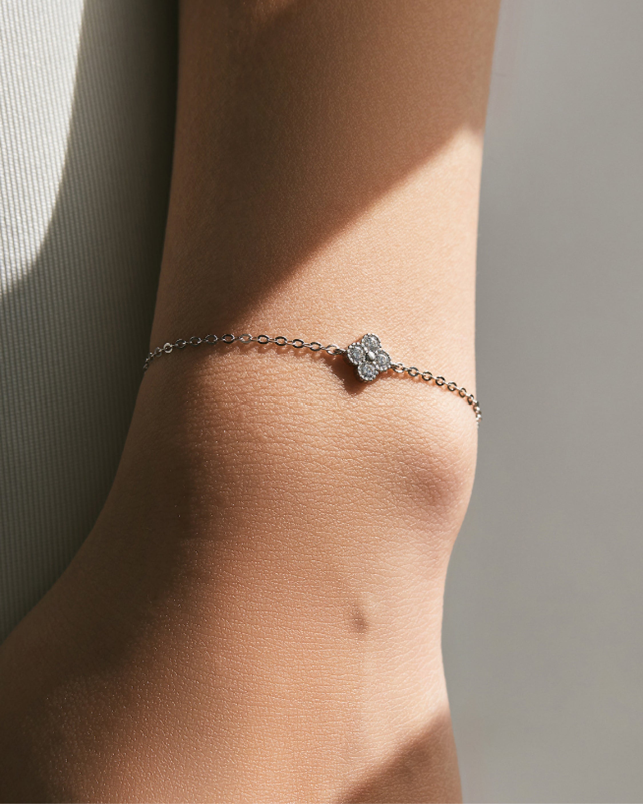 Big Four Leaf Clover Bracelet