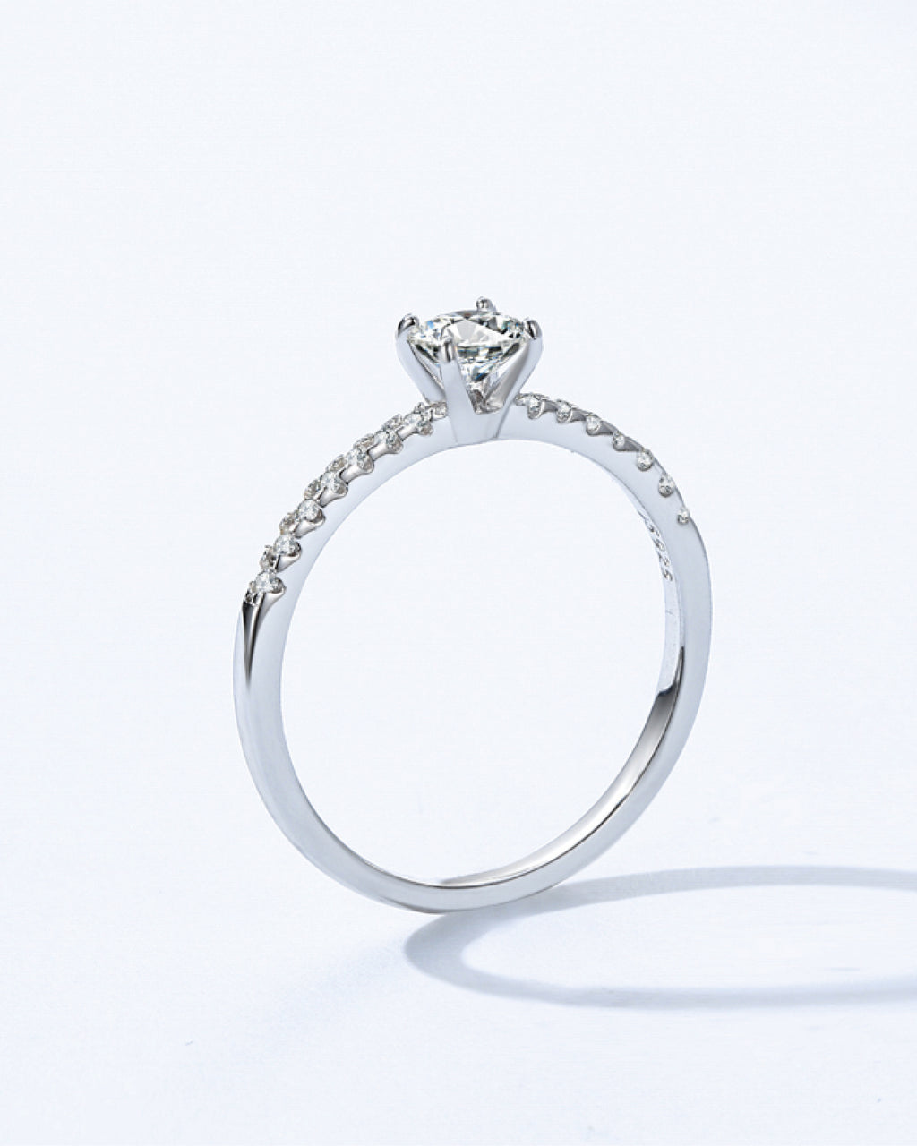 Single Round Zircon Ring