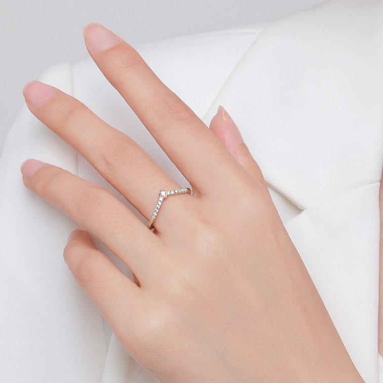 Tear drop V Ring