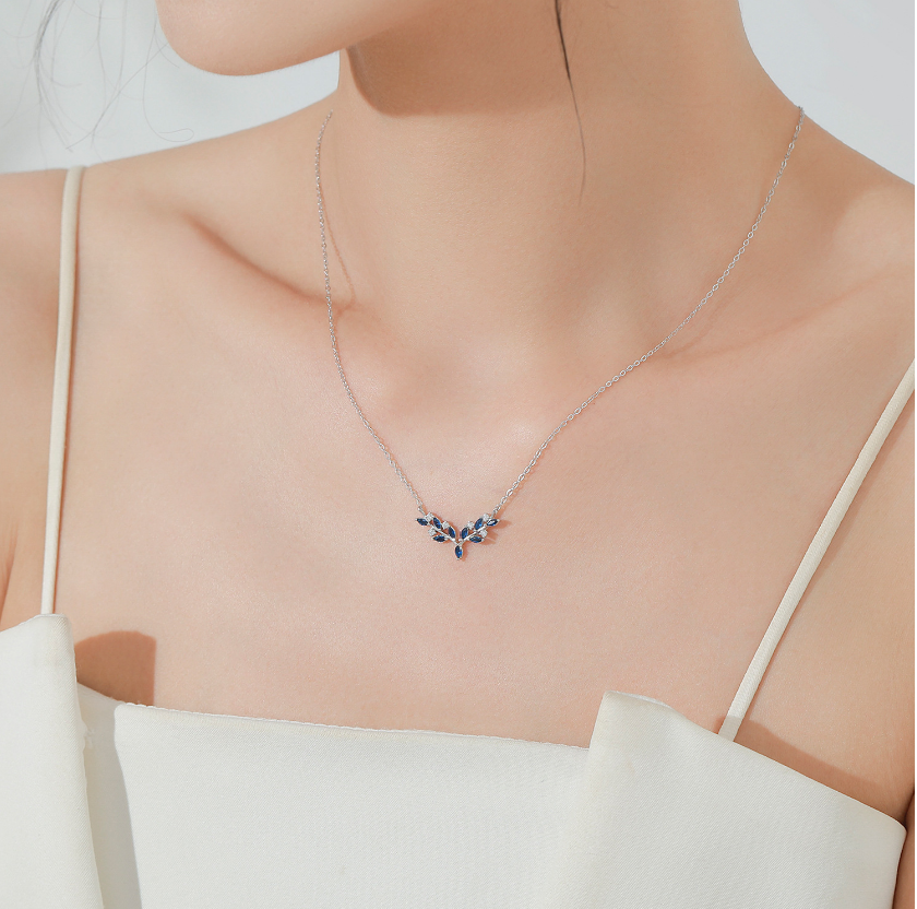 Y Zircon Necklace